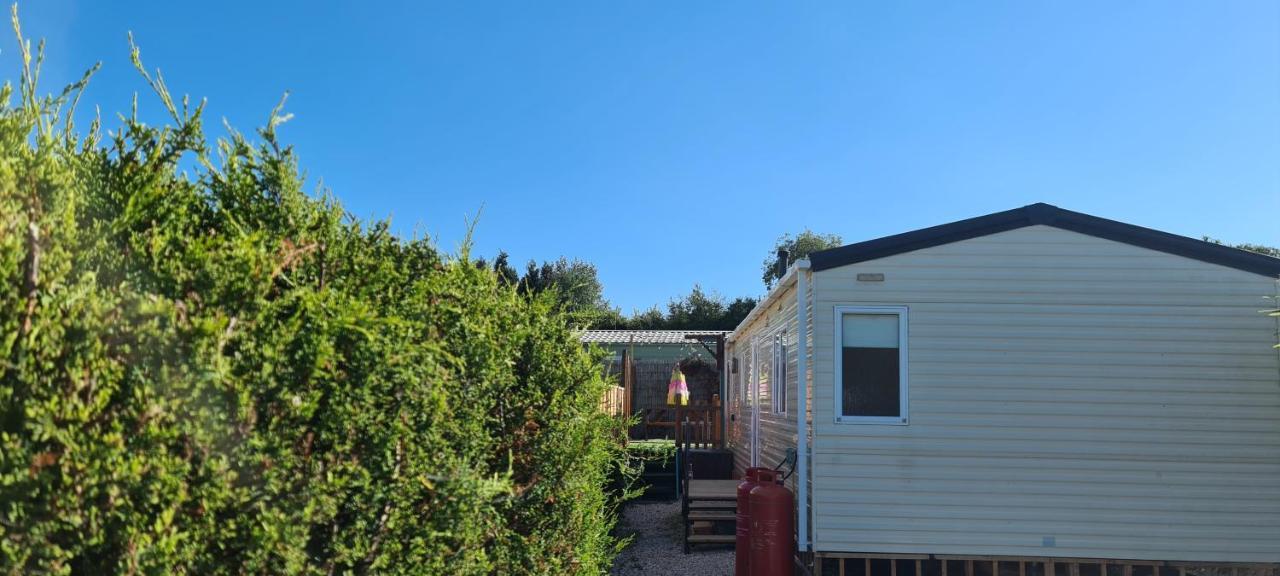 Palm 1 Park Home With Hot Tub Swanage Exteriör bild